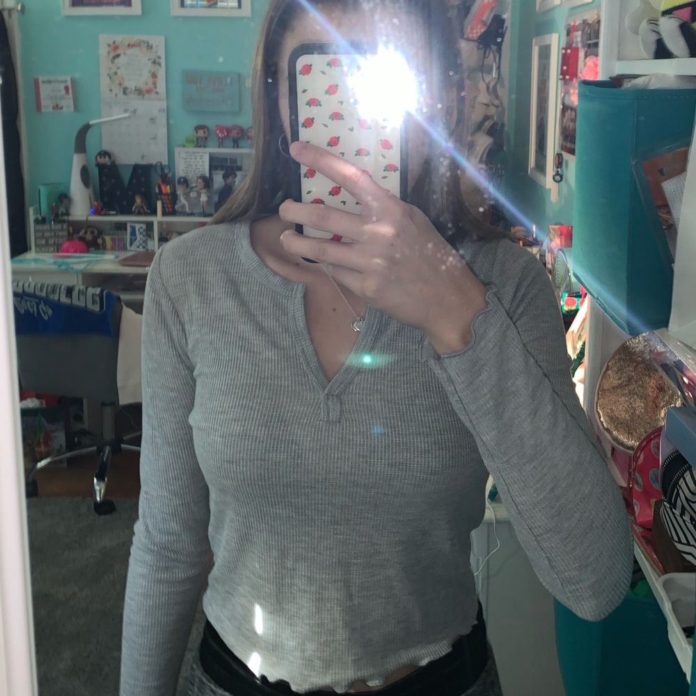 Basic long sleeve shirt